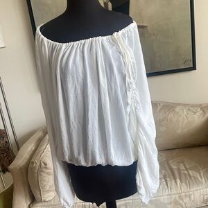 Nwt’s Free People Boho Poet White Off-Shoulder Blouse